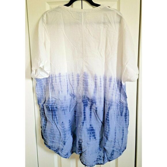 Catherine's Women's Plus Size 1X Blue White Blouse Short Sleeve Gradient - Picture 2 of 6